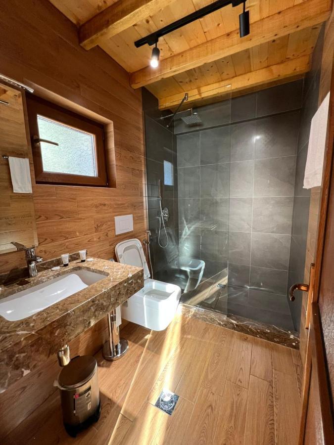 Wooden House Hotel Canaj Exterior foto