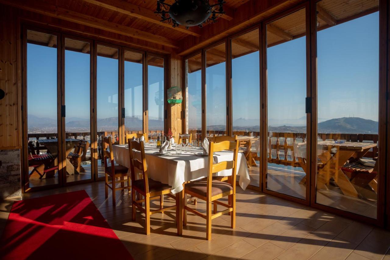 Wooden House Hotel Canaj Exterior foto