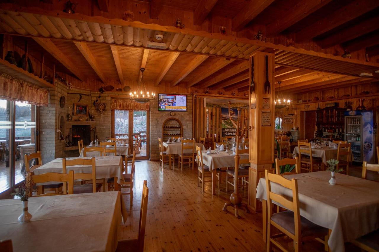 Wooden House Hotel Canaj Exterior foto